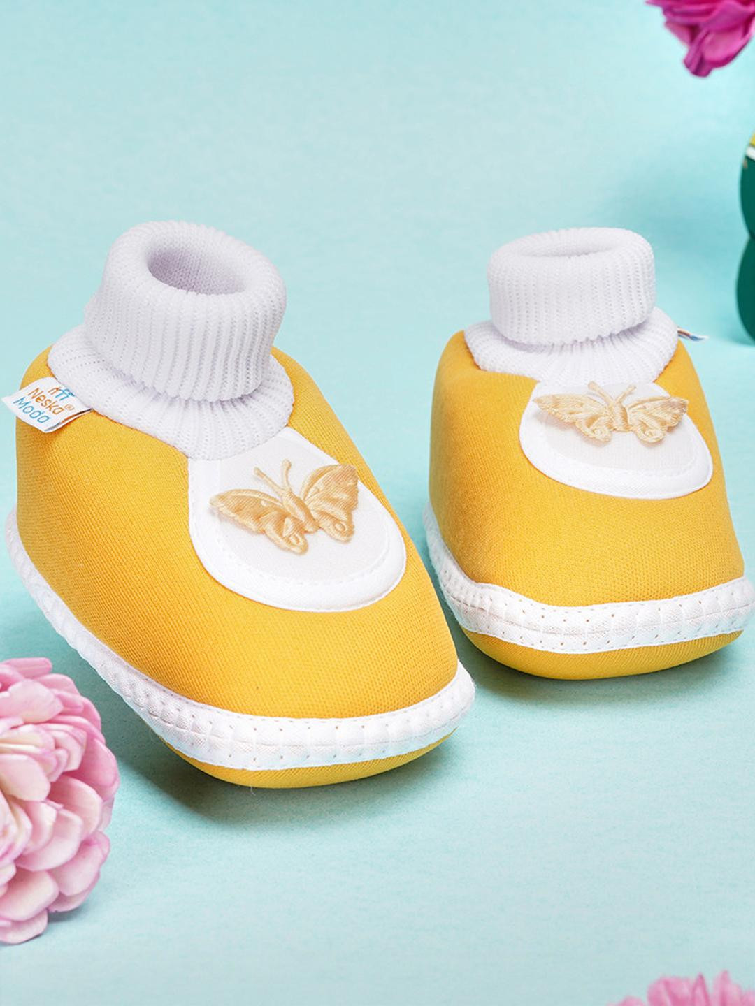NESKA MODA 3 To 12 Months Infants Soft Cotton Cute Butterfly Face Plain Booties