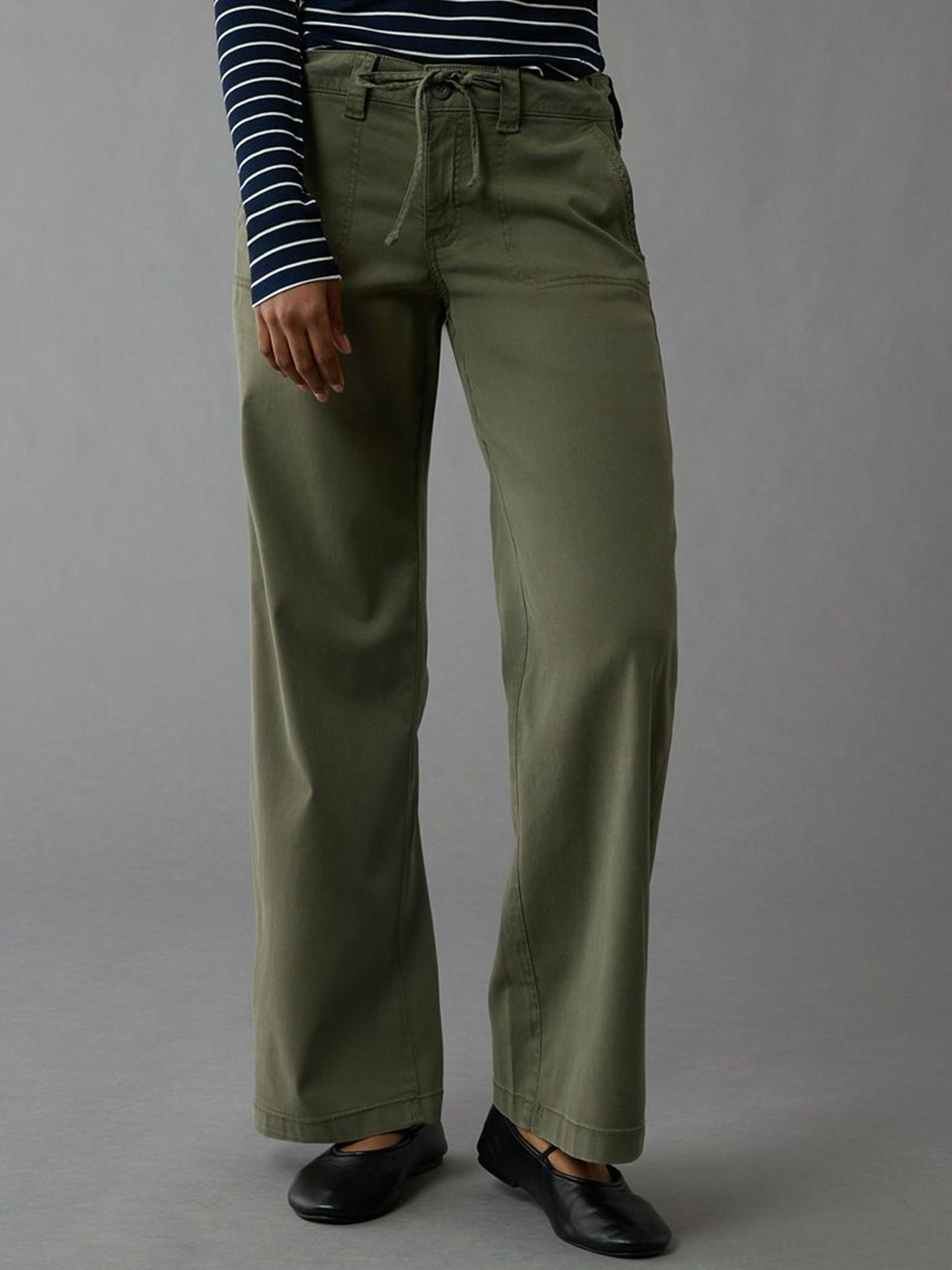 AMERICAN EAGLE OUTFITTERS Women Low-Rise Baggy Trousers