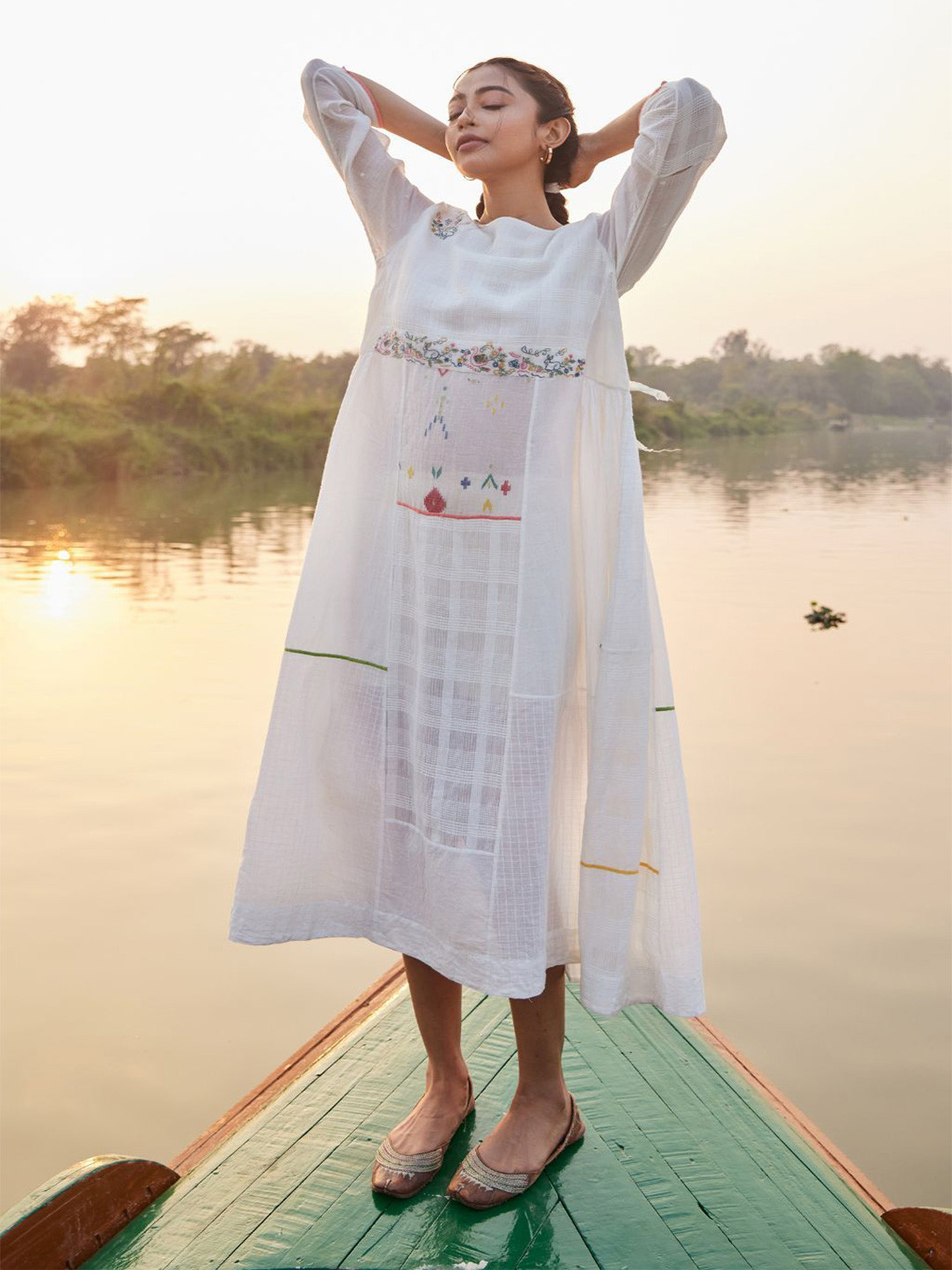 Sarron Dawn Women Checked Flared Sleeve A-Line Midi Dress