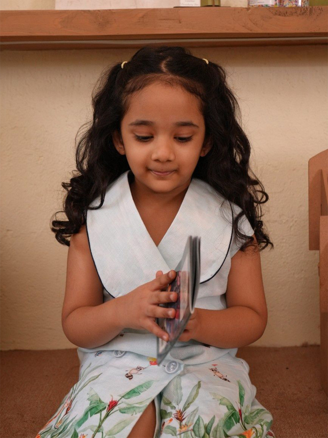 Funny Bones Clothings Girls Nature Flight Printed Pure Linen BLazer Dress