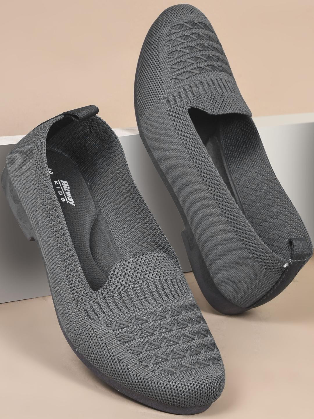 HITWAY Women Textured Slip-On Sneakers