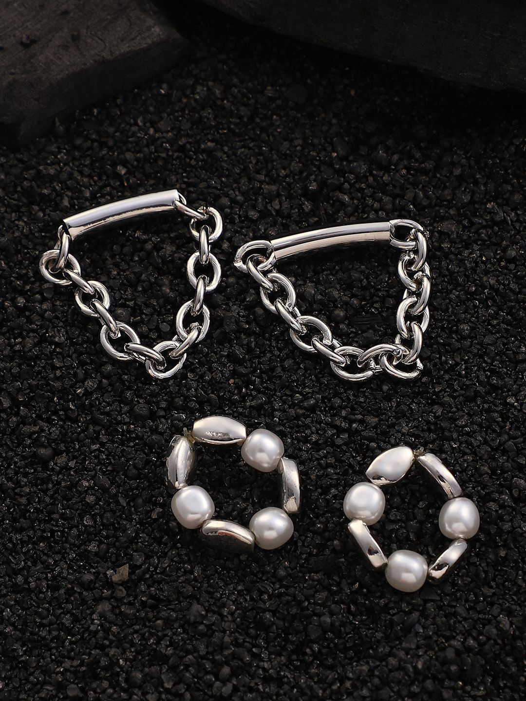 SOHI Set Of 2 Silve Plated Contemporary Studs Earrings