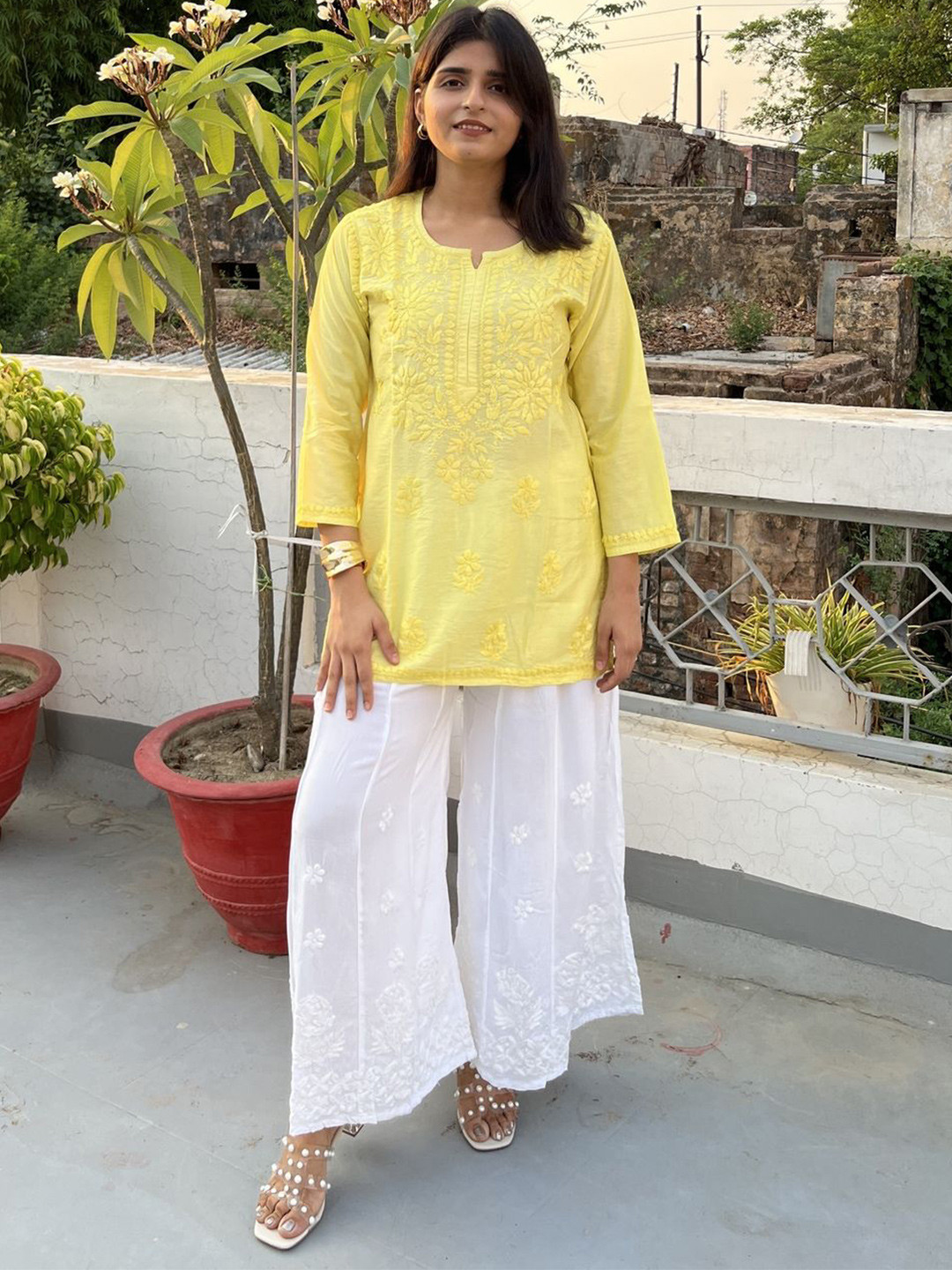 Everything In Chikankari Women Yellow Chanderi Chikankari Embroidered Straight Short Kurti