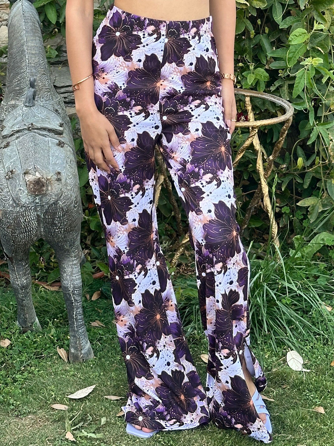 BAESD Women Floral Print Smart Flared High-Rise Bootcut Trousers