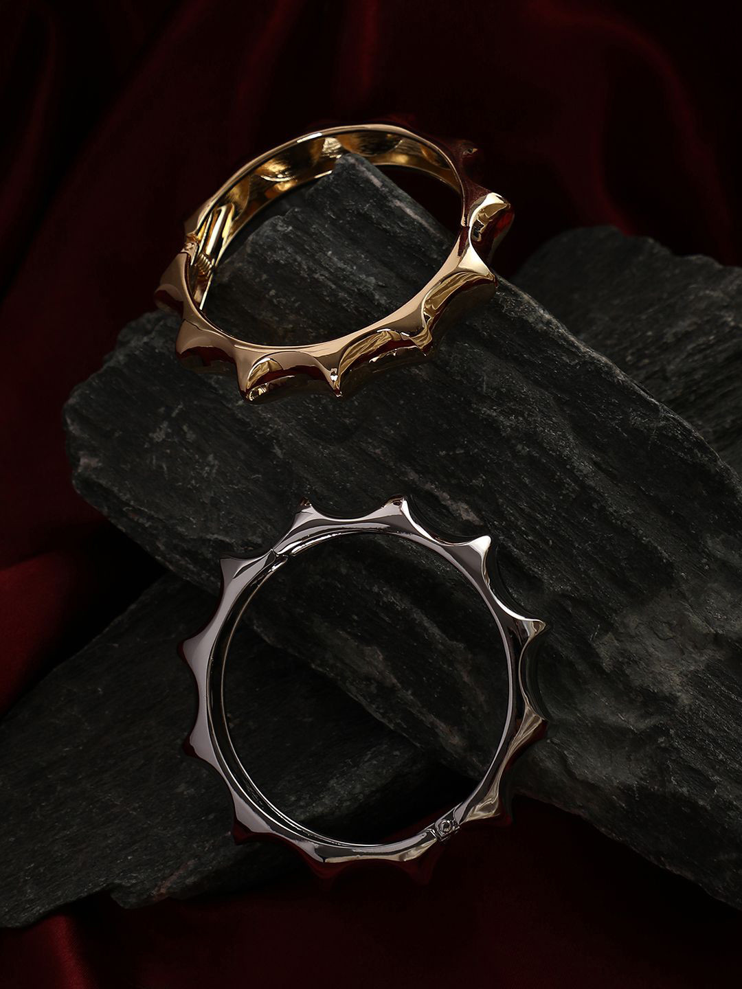 SOHI Women 2 Cuff Bracelet