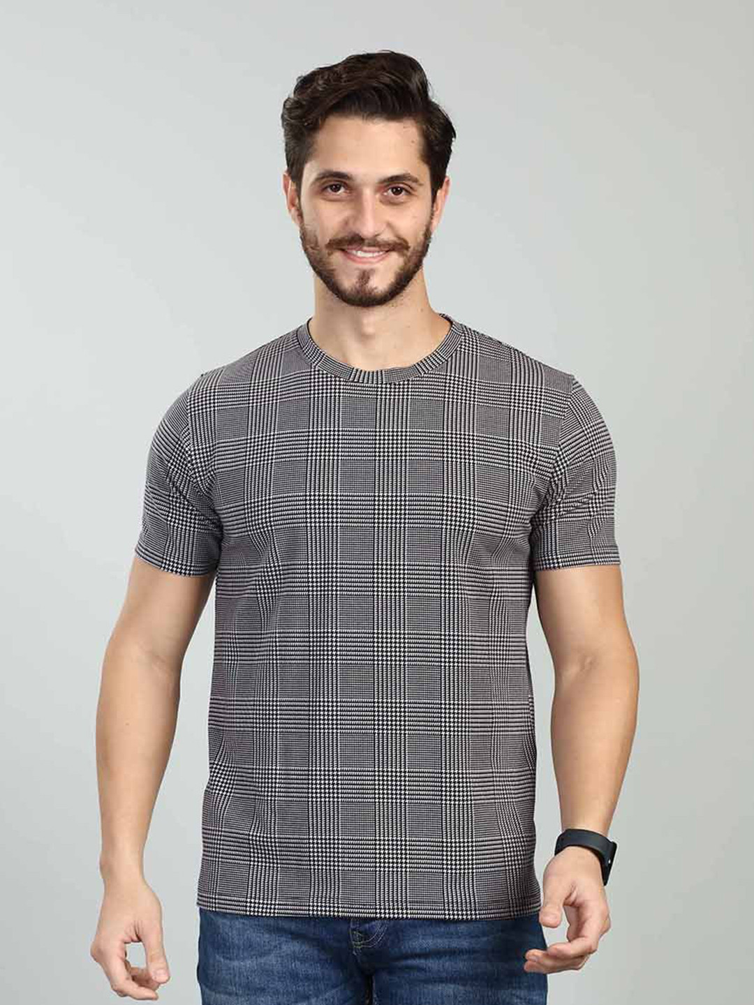 BE POSITIVE Checked Round Neck Slim Fit T-Shirt