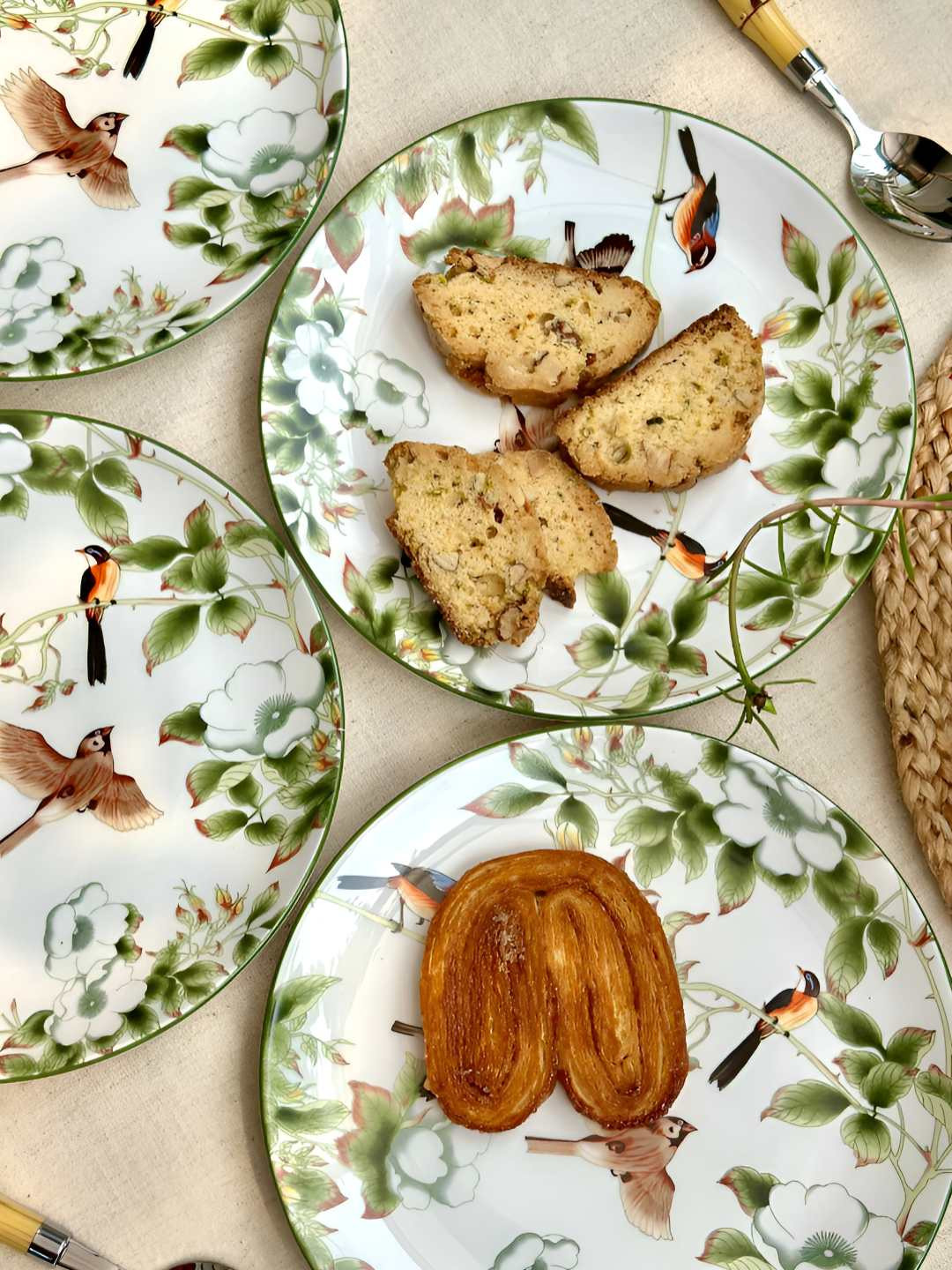 GOLDEN QUEEN'S Birds In Bush White & Green 4 Pcs Printed Ceramic Microwave Safe Plates