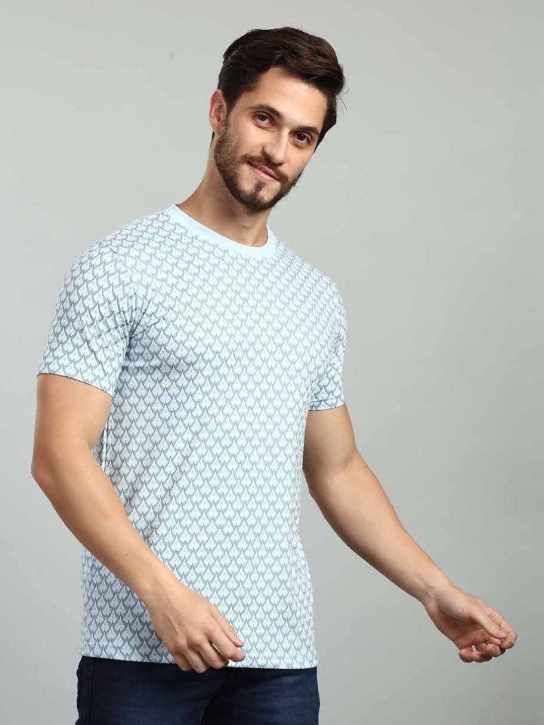 BE POSITIVE Geometric Printed Round Neck Slim Fit Cotton T-shirt