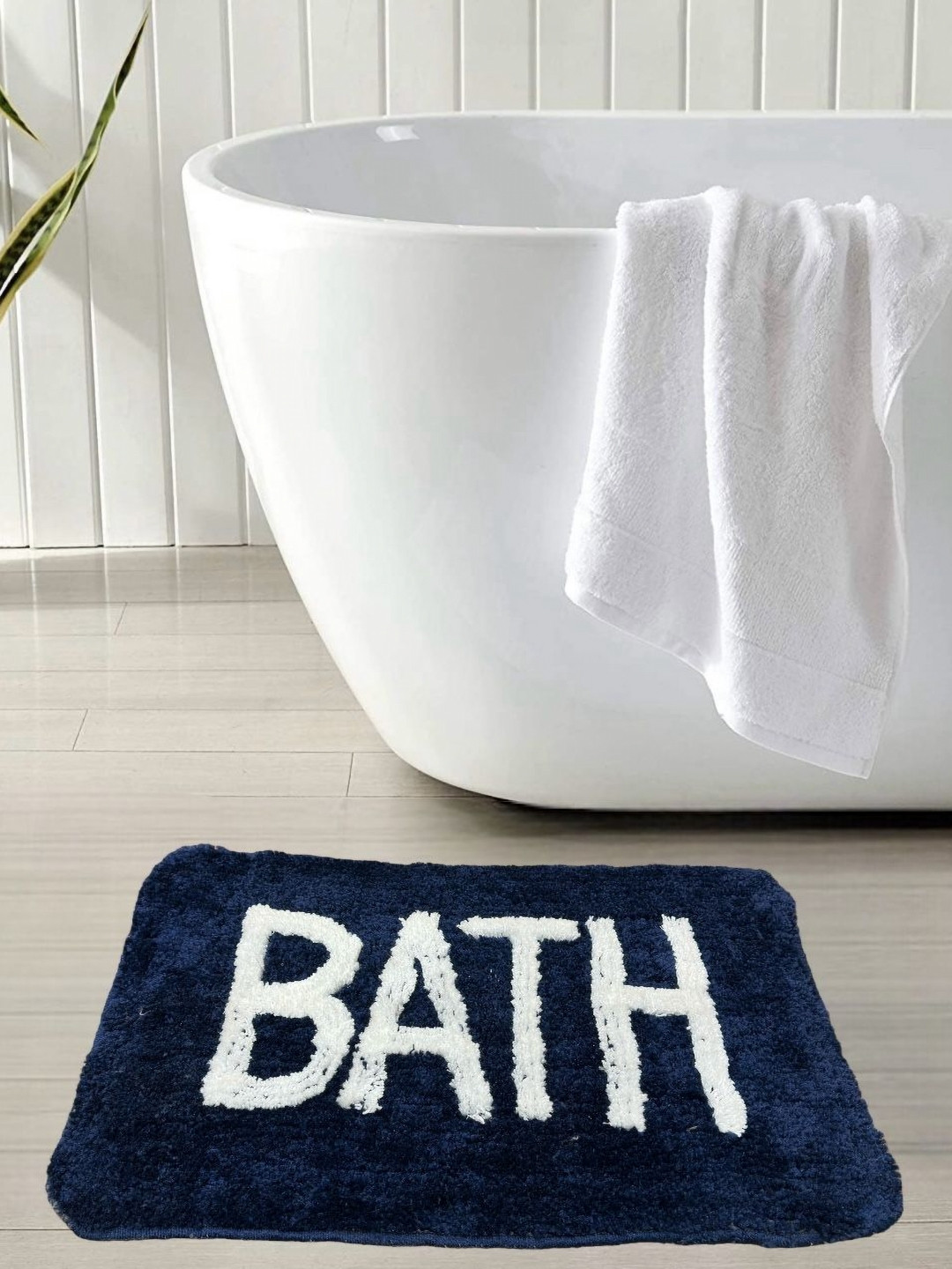 Dolce Casa 2-Pcs Blue & White Color-Blocked Tufted Anti Skid 100-GSM Bath Rugs