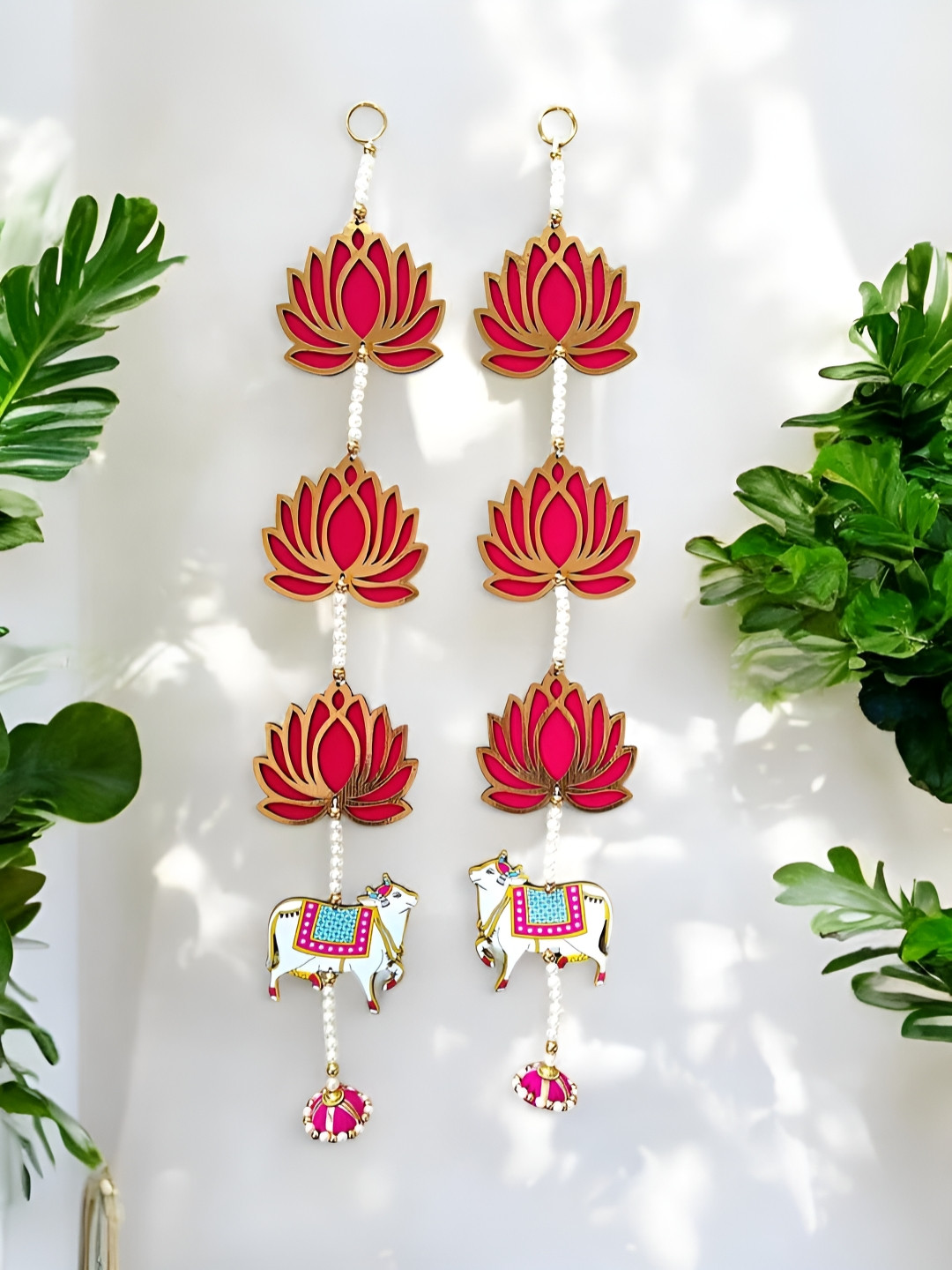 Nutts 2-Pcs Pink & White Wooden Small Lotus Hanging Decor