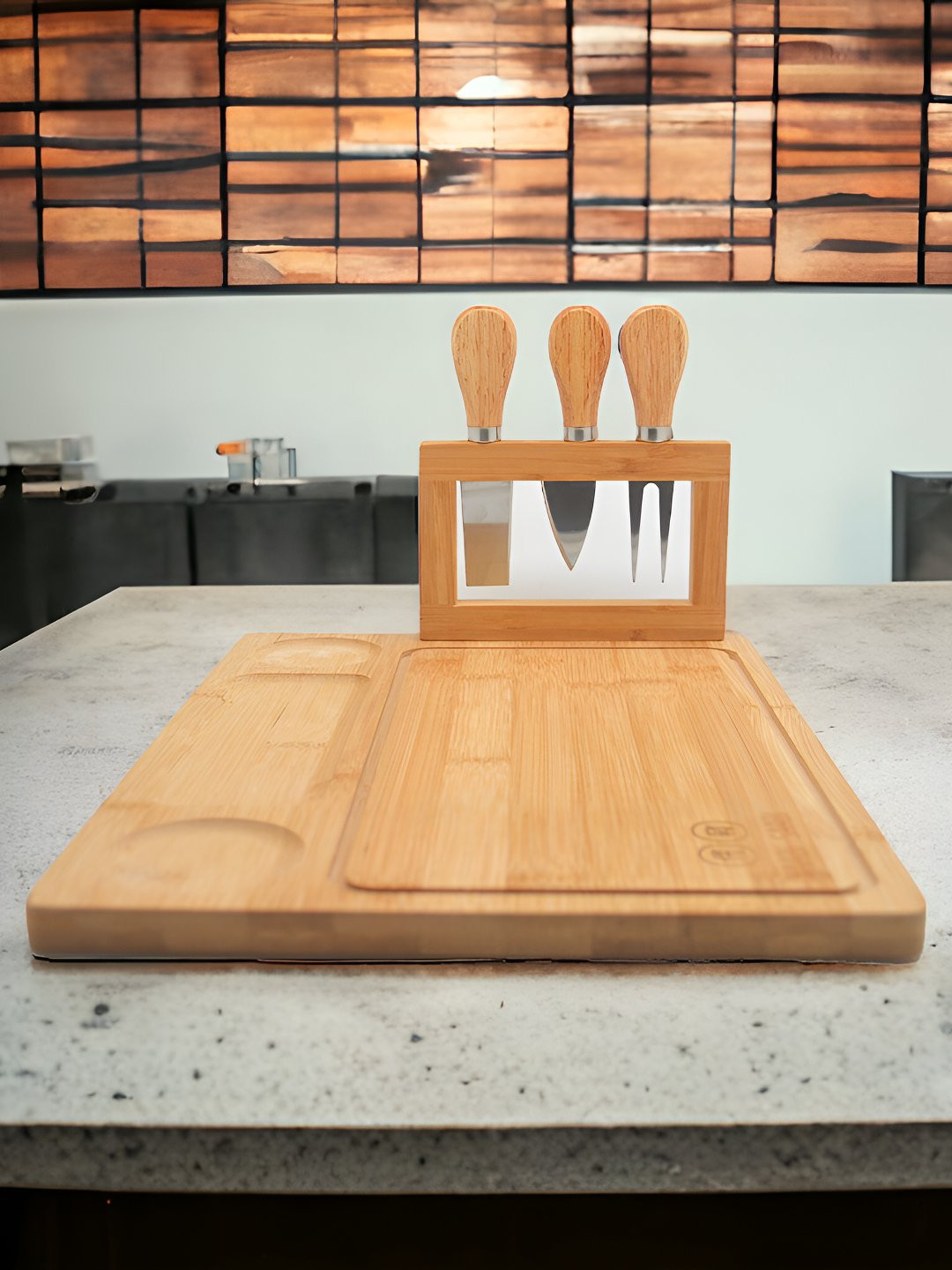 WAABI - SAABI Brown Wood Chopping Board With Knives Set