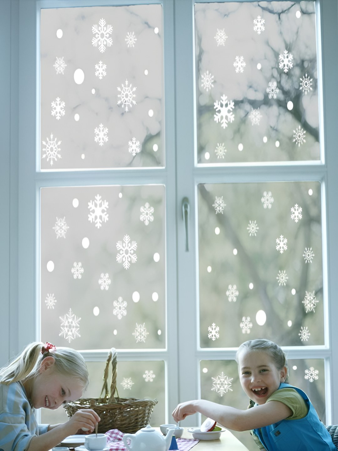 INDIAN ROYALS White Snowflake Design Self Adhesive Wall Sticker