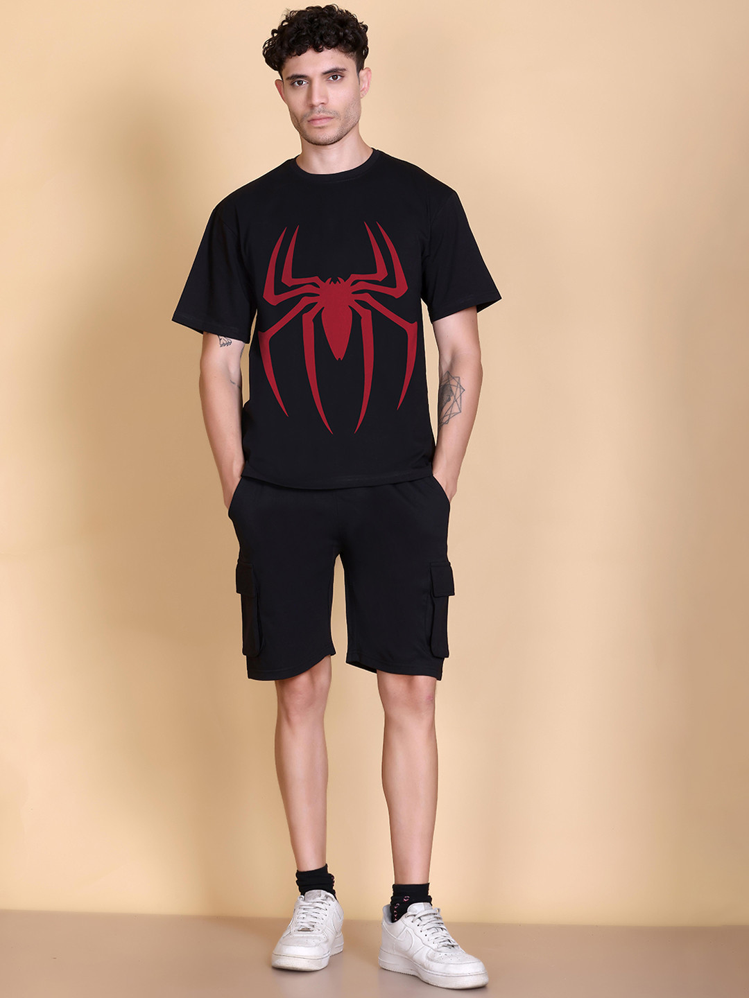 TOGS & TERRE Printed Corduroy T-Shirt With Shorts Co-Ords