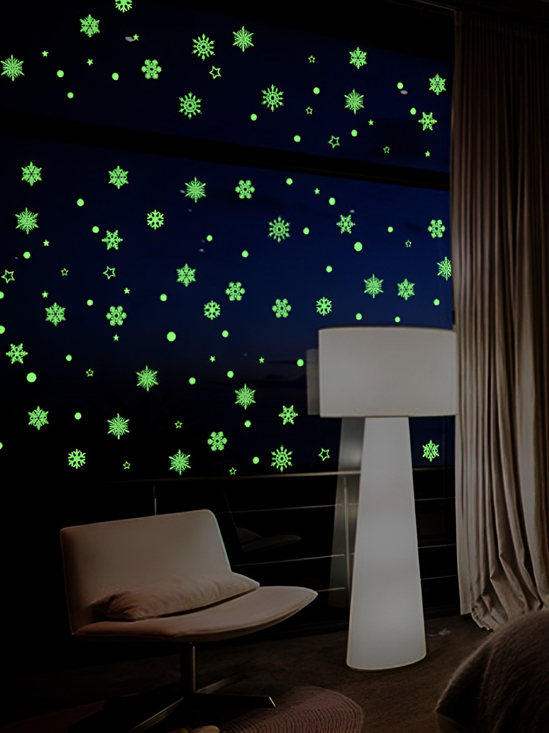 INDIAN ROYALS Green Snowflake Christmas Night Glow In The Dark Wall Sticker