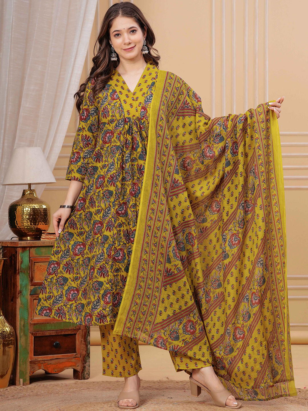 Rangnavi Women Ethnic Motifs Printed  Pure Cotton Kurta with Trousers & With Dupatta