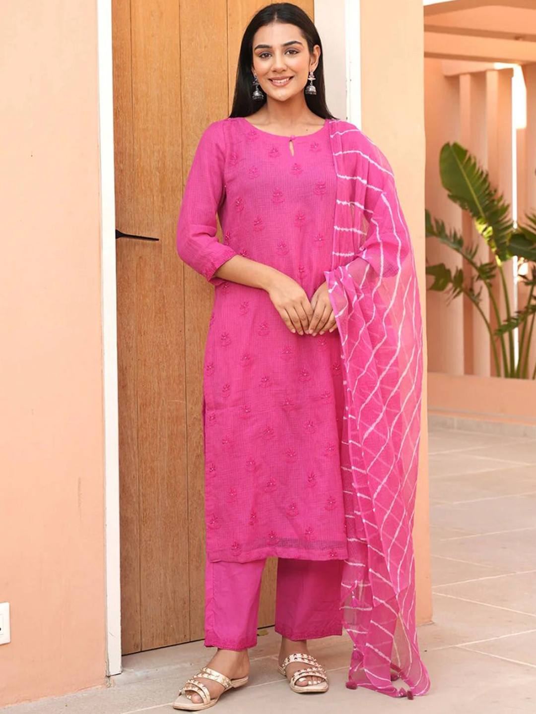 GULABI DORI Floral Embroidered Key Hole Neck Pure Cotton Kurta With Trousers & Dupatta