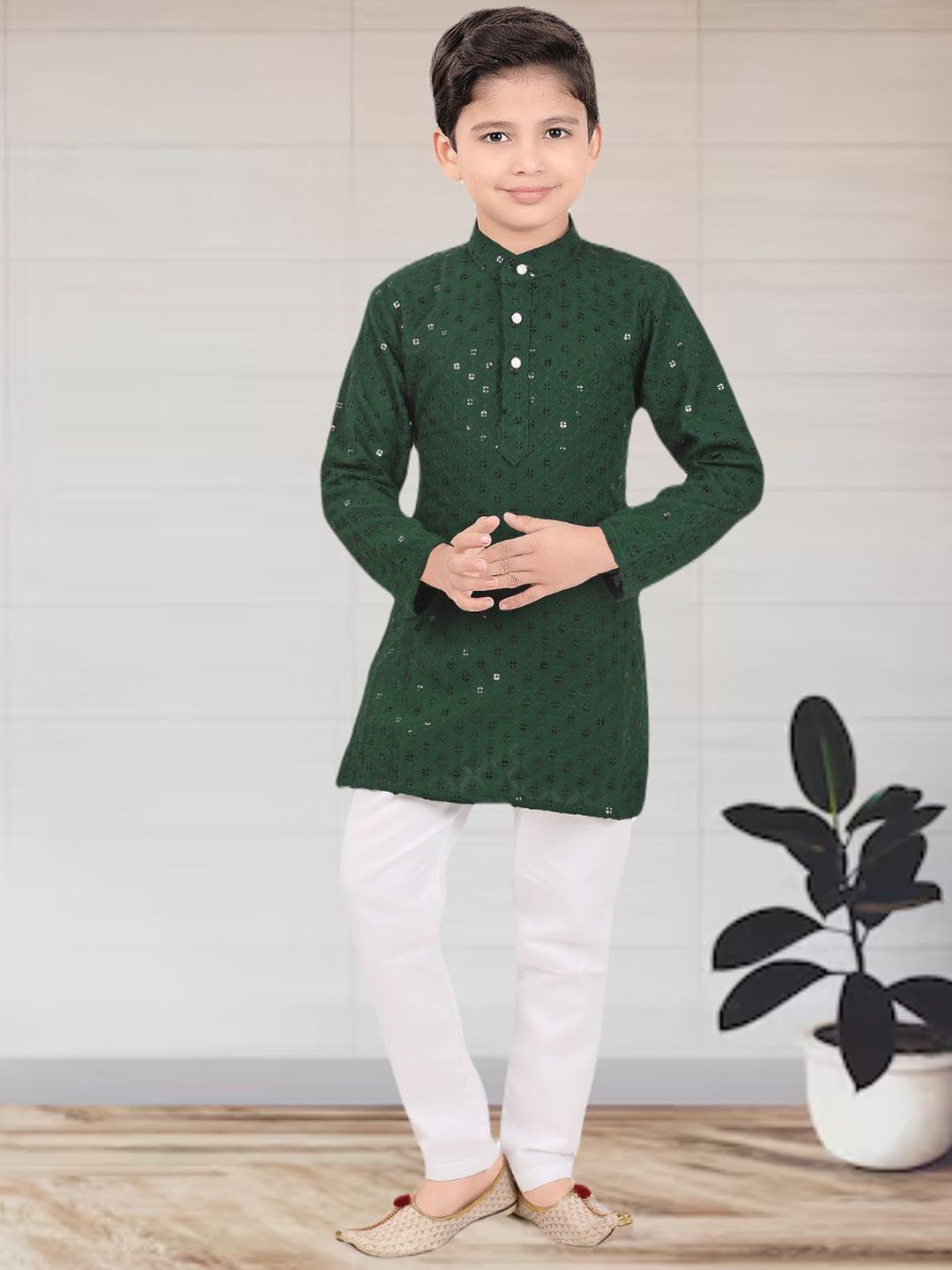 BAESD Boys Geometric Embroirdered Band Collar Sequinned Straight Kurta & Pyjamas