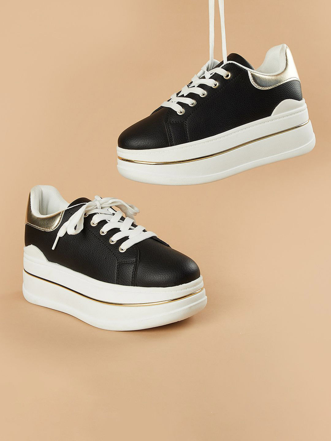 Ginger by Lifestyle Women PU Lace Ups Sneakers