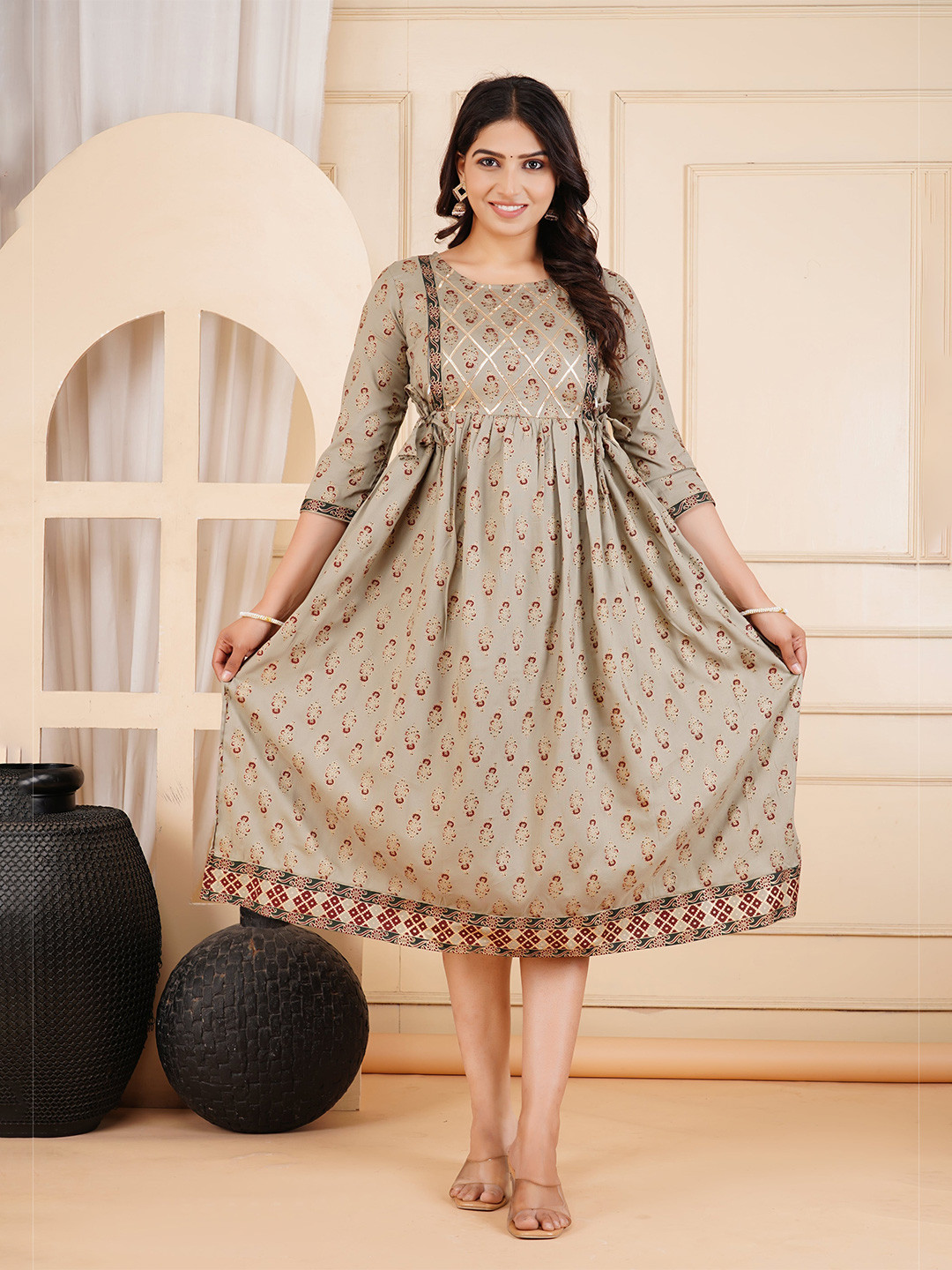 JALTHER Women Floral Printed Gotta Patti Floral Maternity Ethnic Dresses