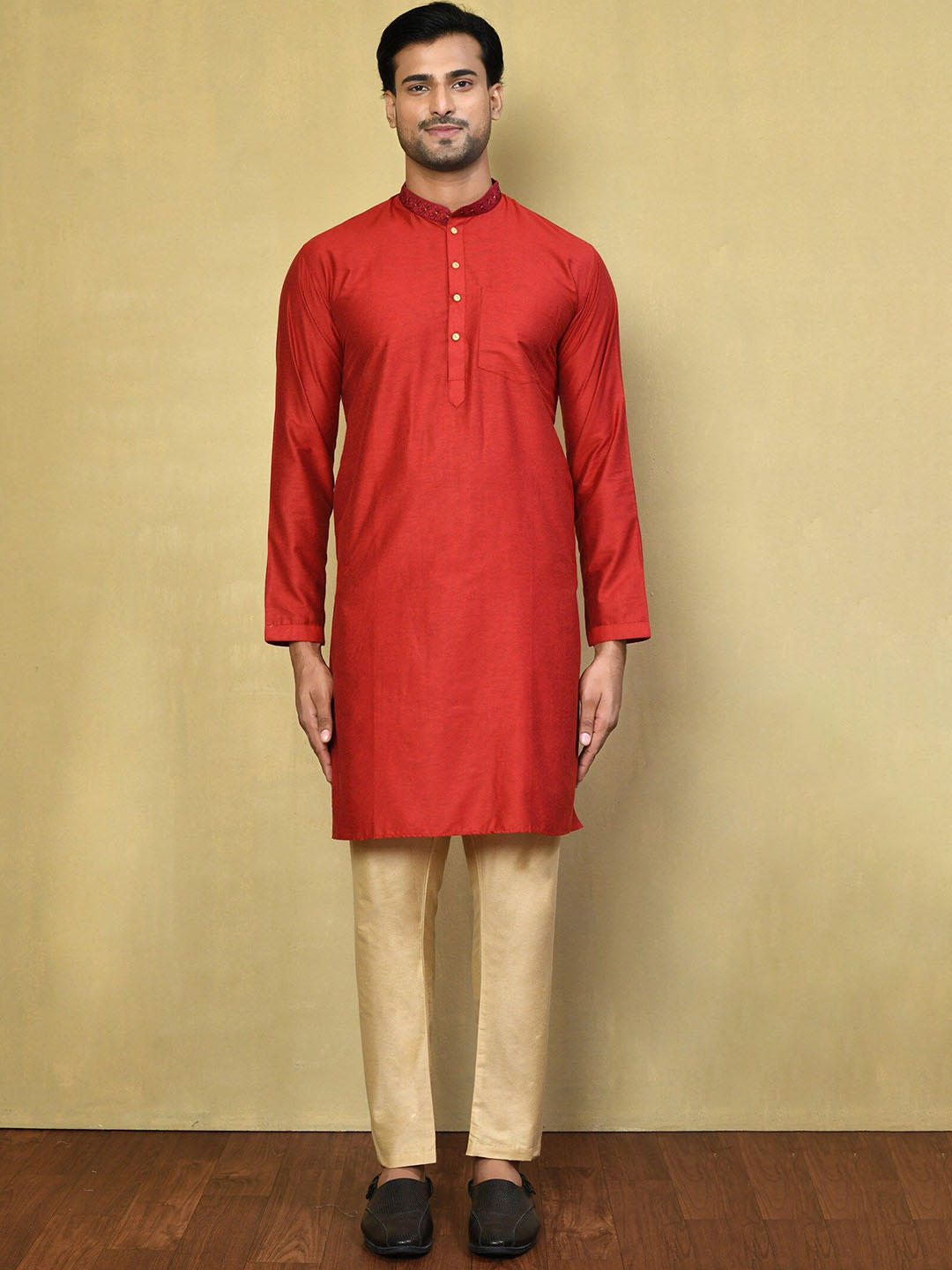 Arihant Rai Sinha Embroidered Thread Neck Work Pure Cotton Kurta With Trouser