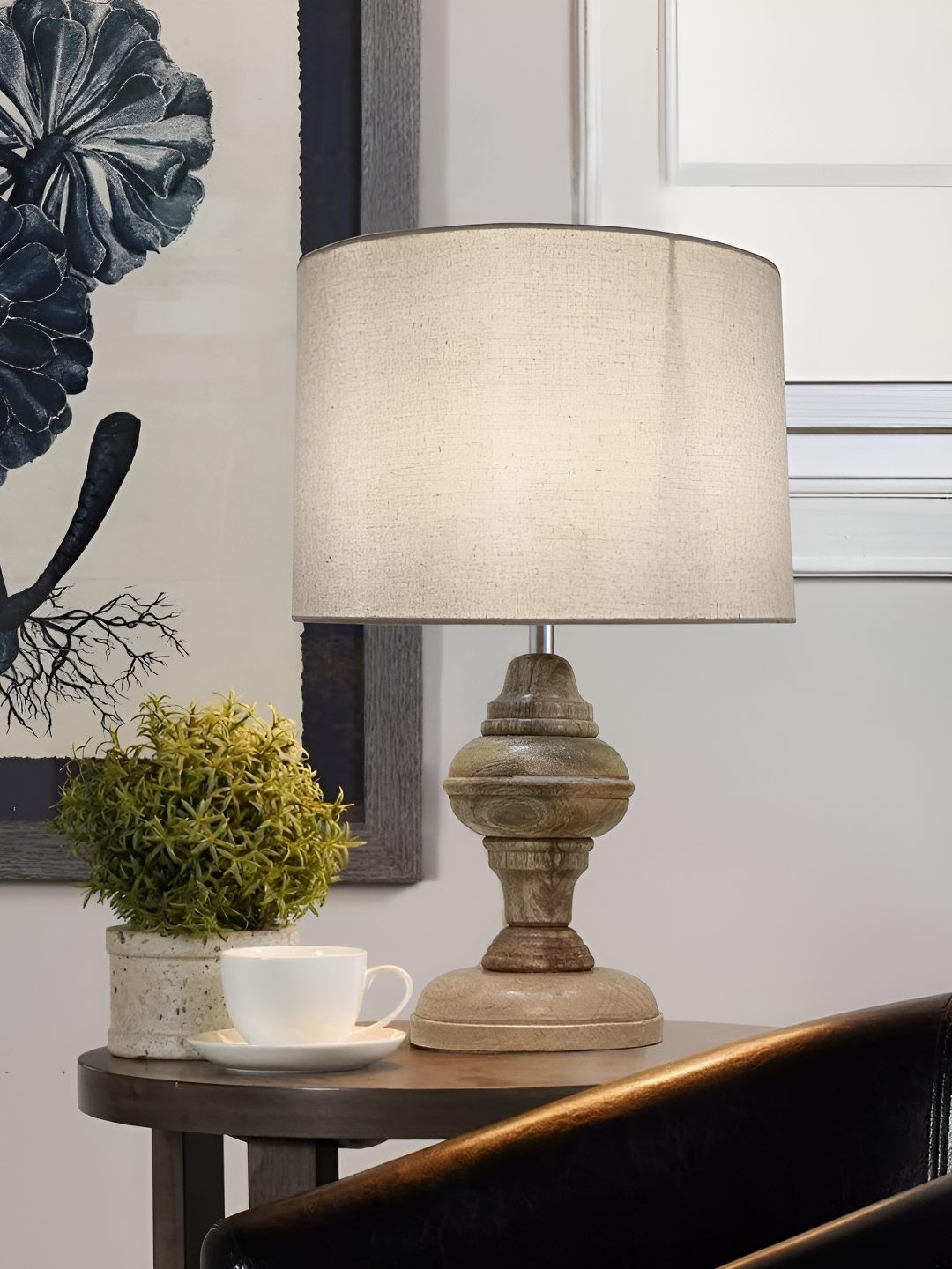 Decorcity Beige Wooden Cylindrical Shaped Table Lamp