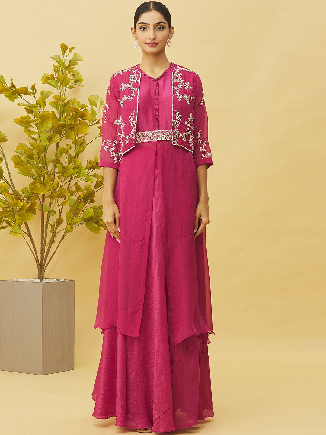 Samyukta Singhania V Neck Front Open Kurta With Skirt And Jacket