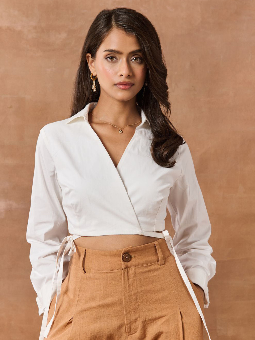 Lea Clothing Co. Women Gustl White Overlapped Crop Shirt