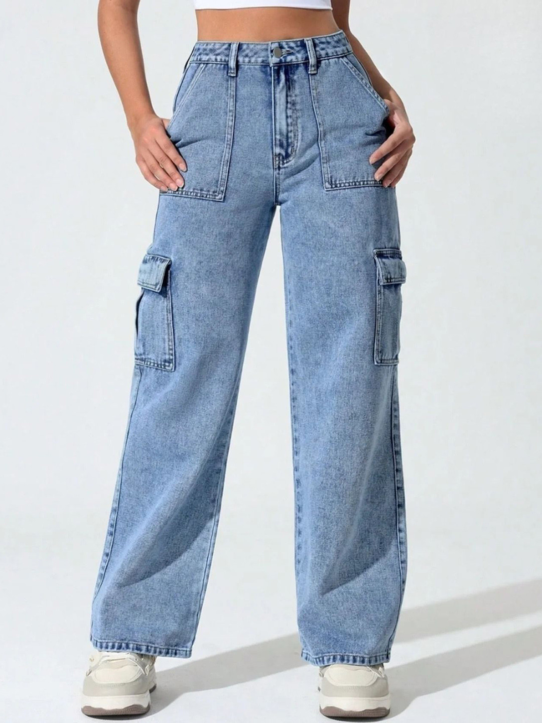 AKACY Women Jean Straight Fit High-Rise Ripped Heavy Fade Stretchable Jeans