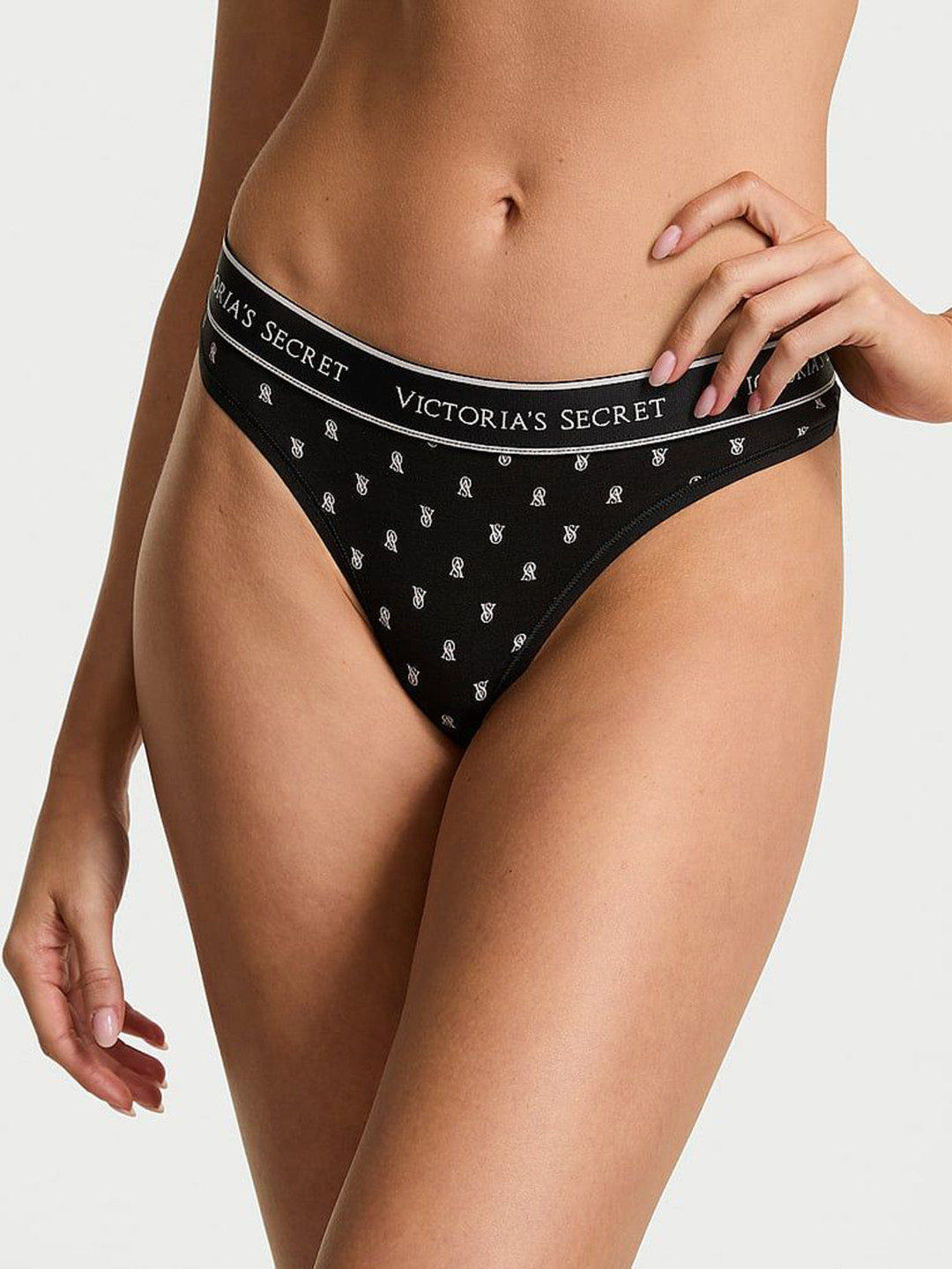 Victoria's Secret Printed Mid-Rise Thong Briefs 1124446274FO