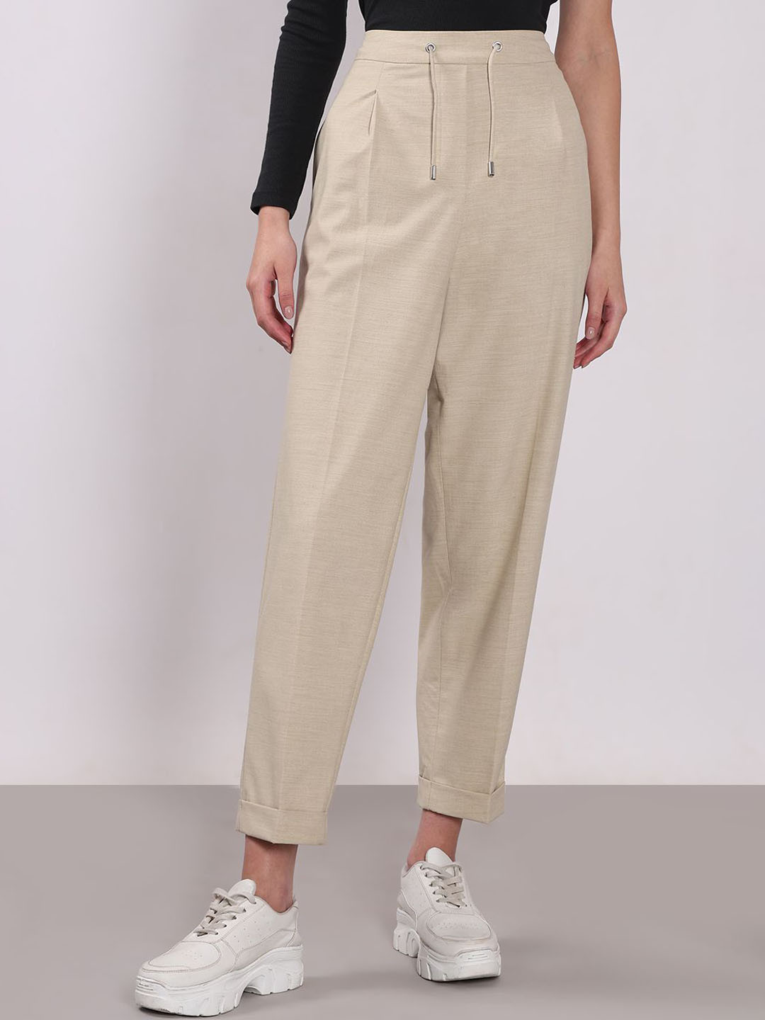 Vero Moda Women Tapered Fit High-Rise Trousers