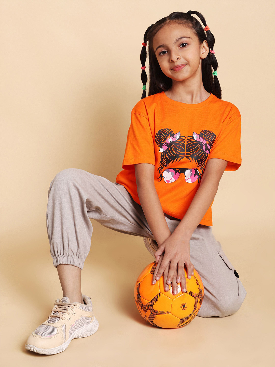 YK Girls Printed Round Neck Pure Cotton T-Shirt With Jogger