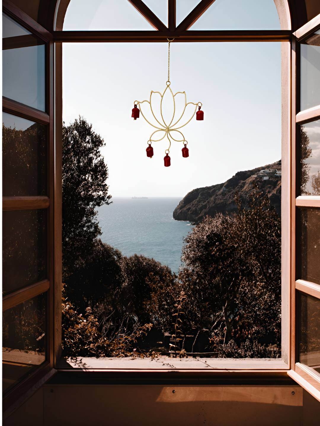 JASMEY HOMES Red Lotus Bell Windchimes