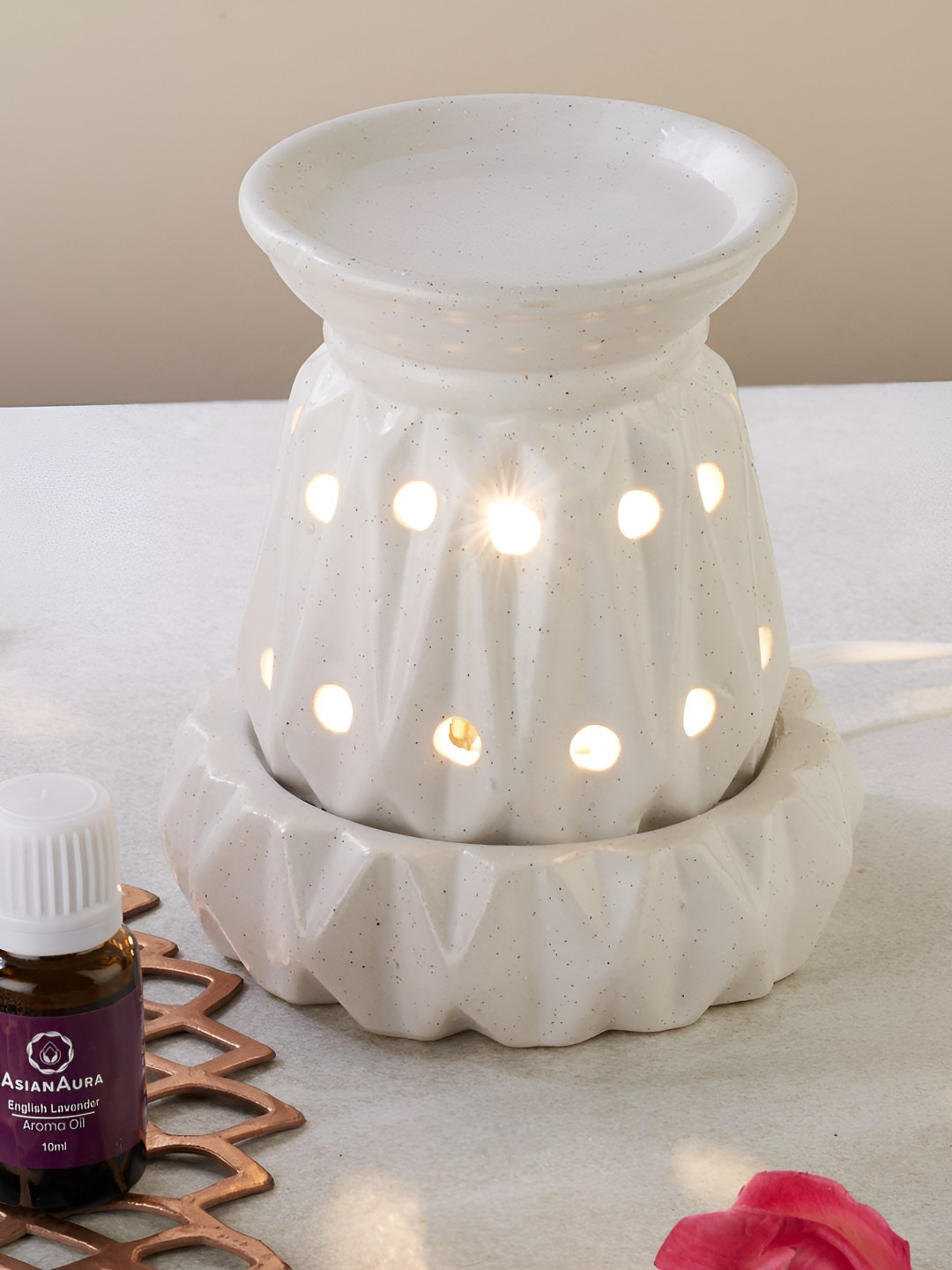 Asian Aura Ceramic Electric Aroma Diffuser with Aroma Oils- 10ml