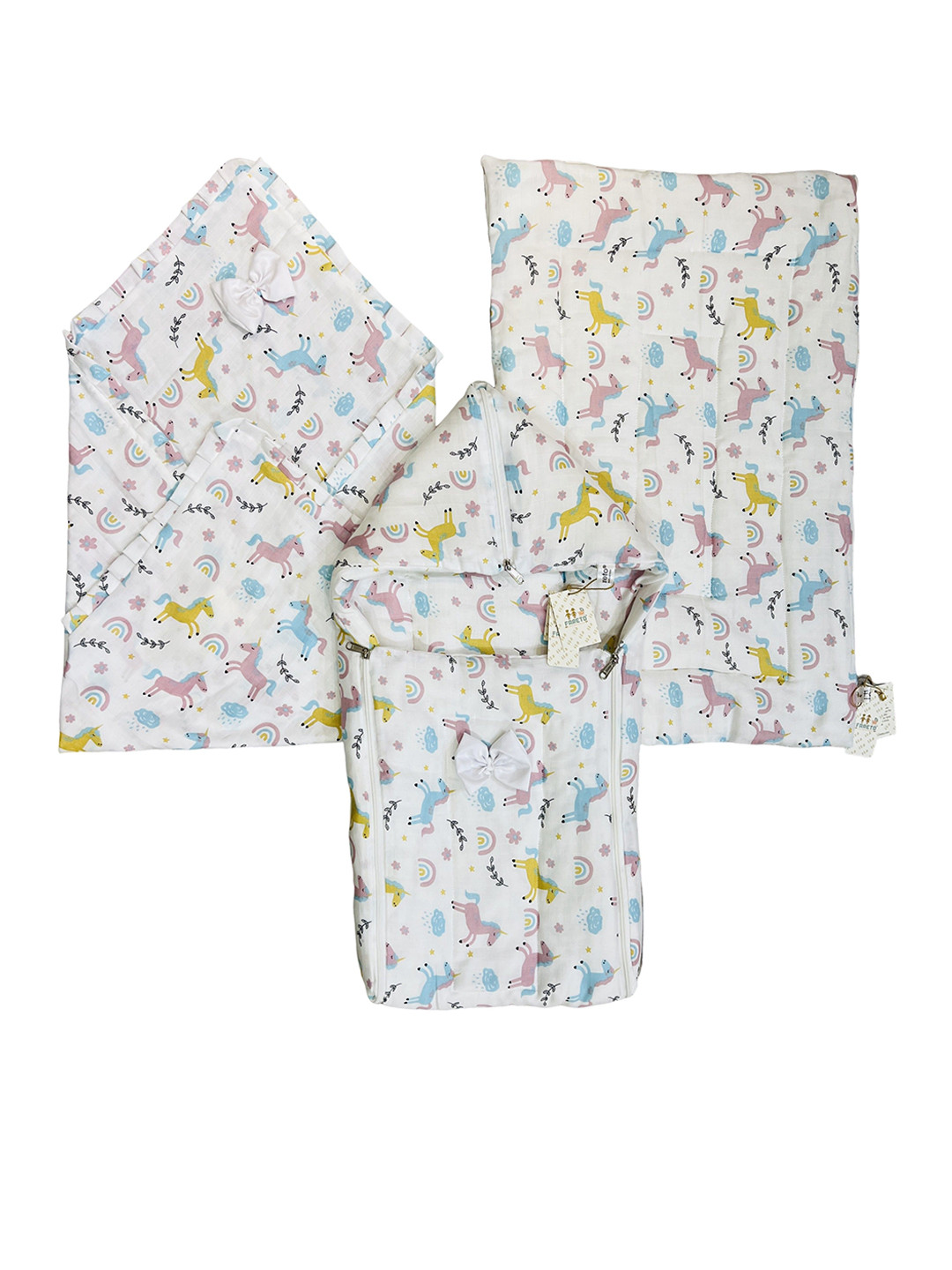 Fareto Infants White & Pink Printed Baby Bedding Essential Feeding Pillow Baby Bed Sets