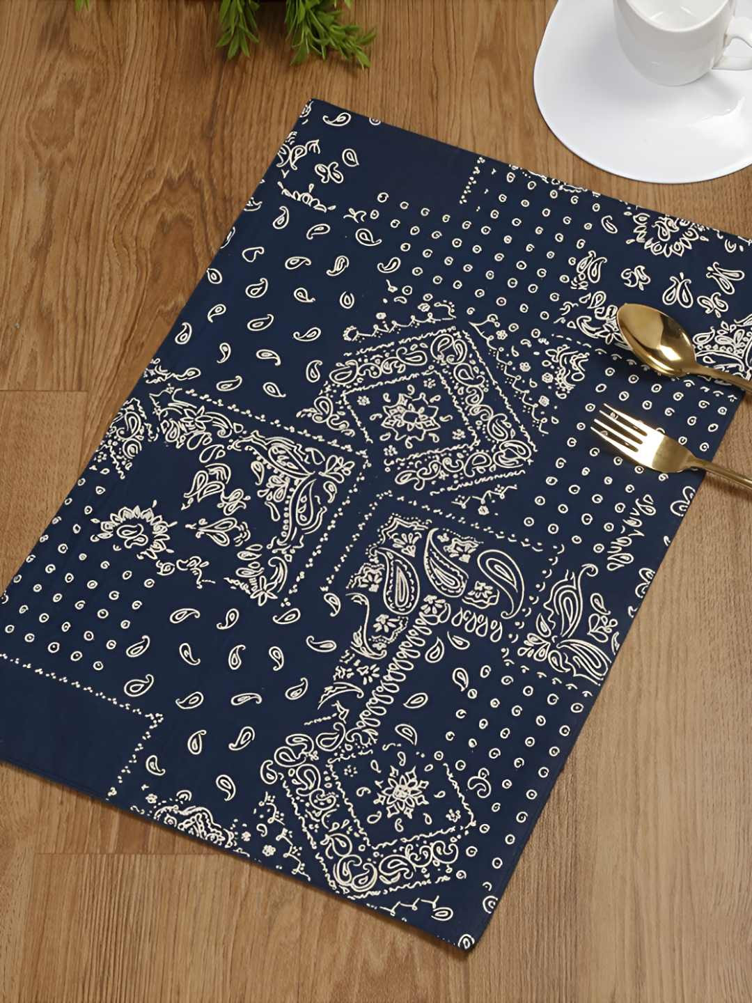 Myntra Elegant Homes 4-Pcs Navy blue & White Printed Cotton Table Placemats