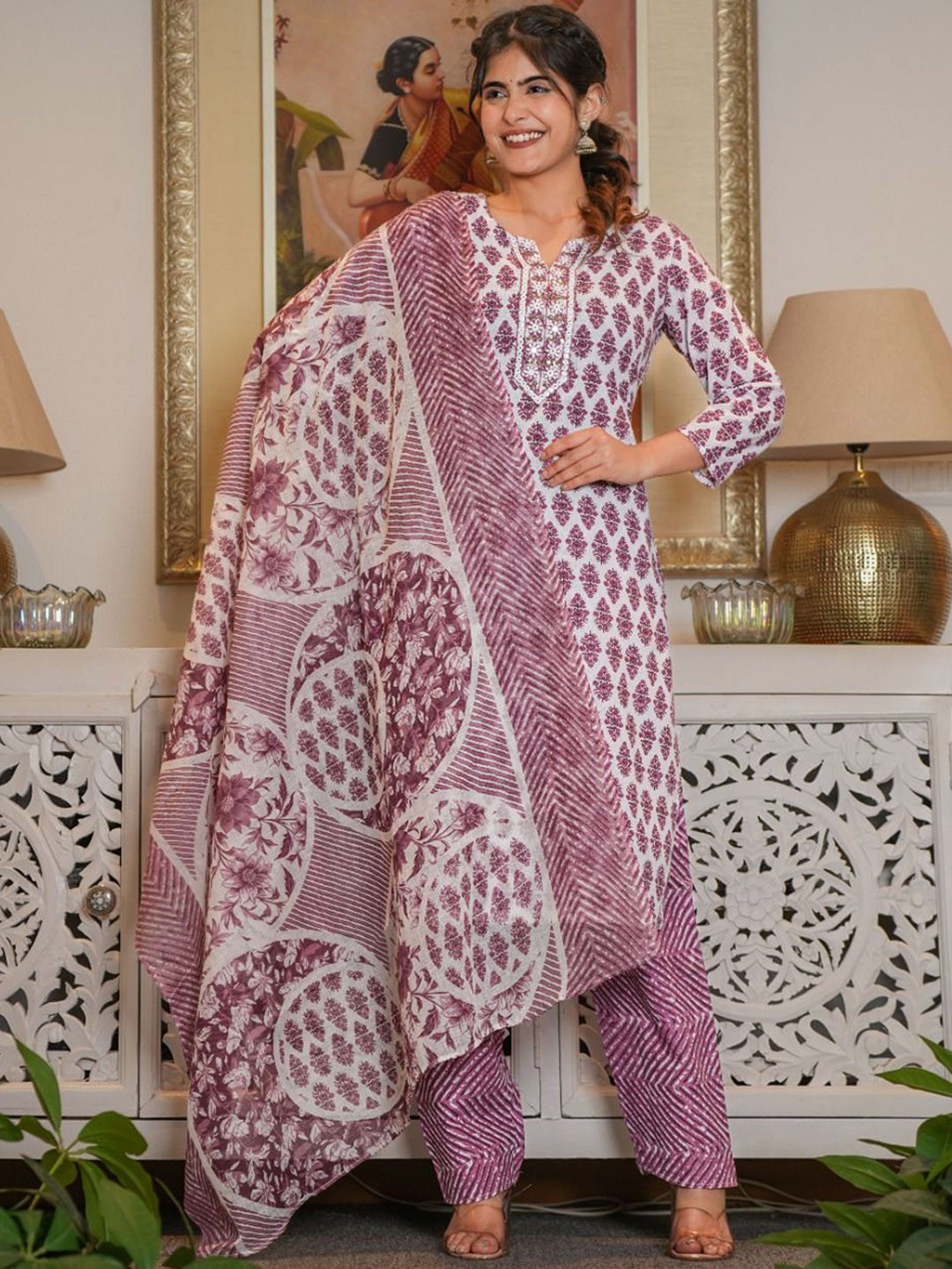 ARANGETRAM Women Floral Embroidered Regular Beads and Stones Pure Cotton Kurta with Trousers & With Dupatta