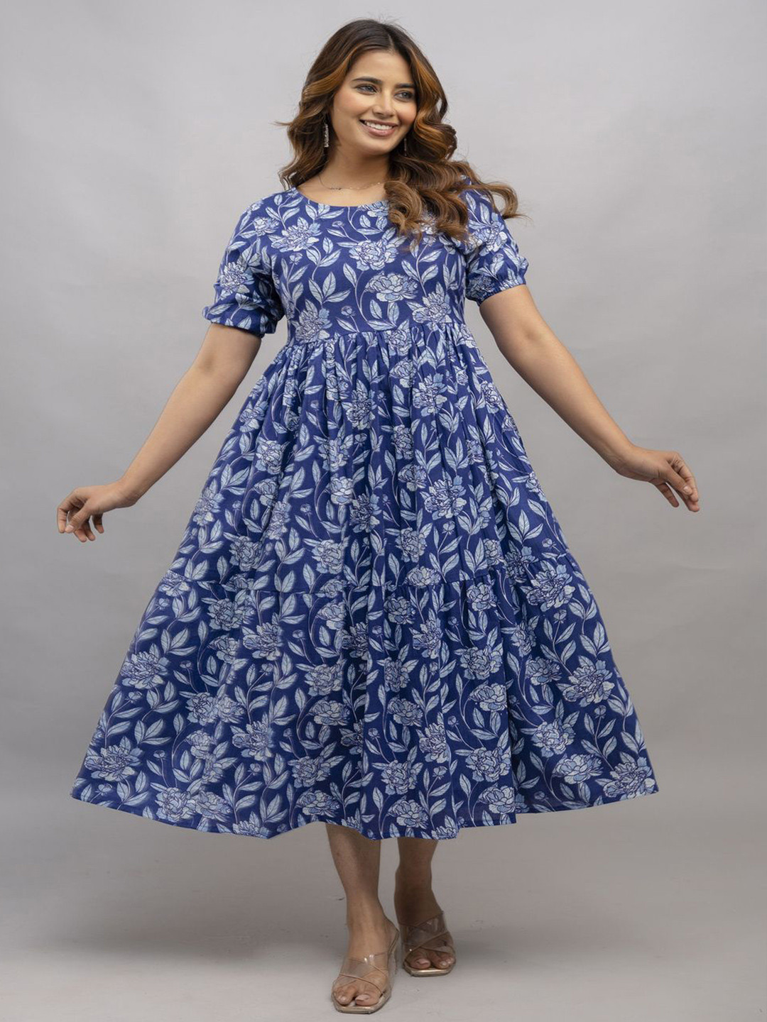 Malia Women Floral Printed Gathered Or Pleated Fit & Flare Dress