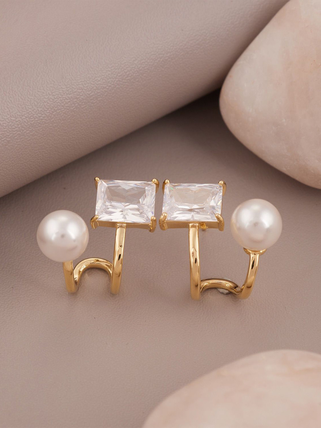 GC Jewelery Gold-Plated Artificial Stones and Beads Classic Square Gem Gold Studs