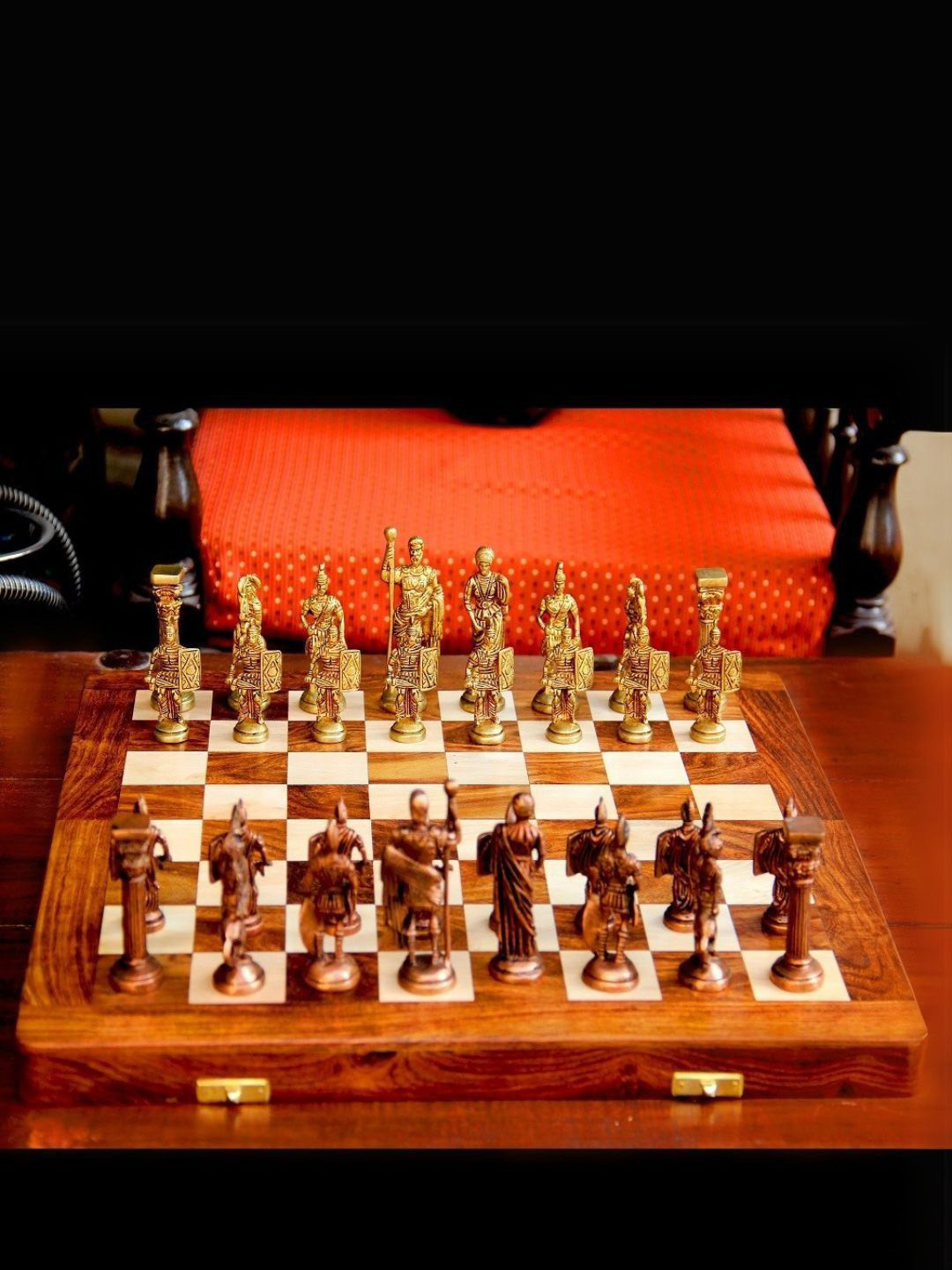 Unravel India Set of 2 Chess Brass Chess Set with wooden board