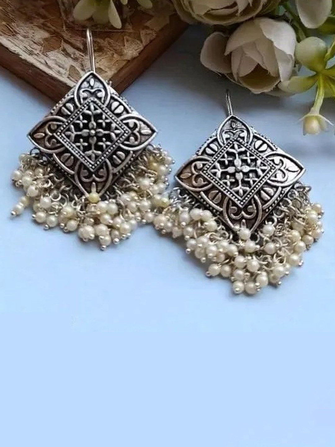 Sangria Silver-Plated Artificial Beads Beaded Square Shape Oxidised Drop Earrings