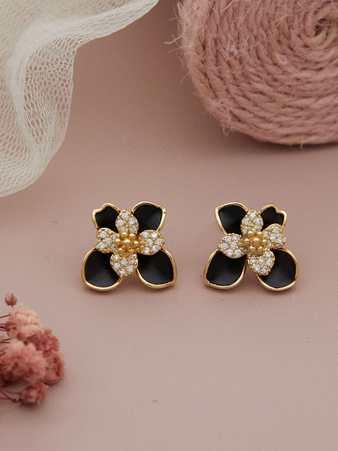 GC Jewelery Gold-Plated Floral Gold Stud with Crystal Accents