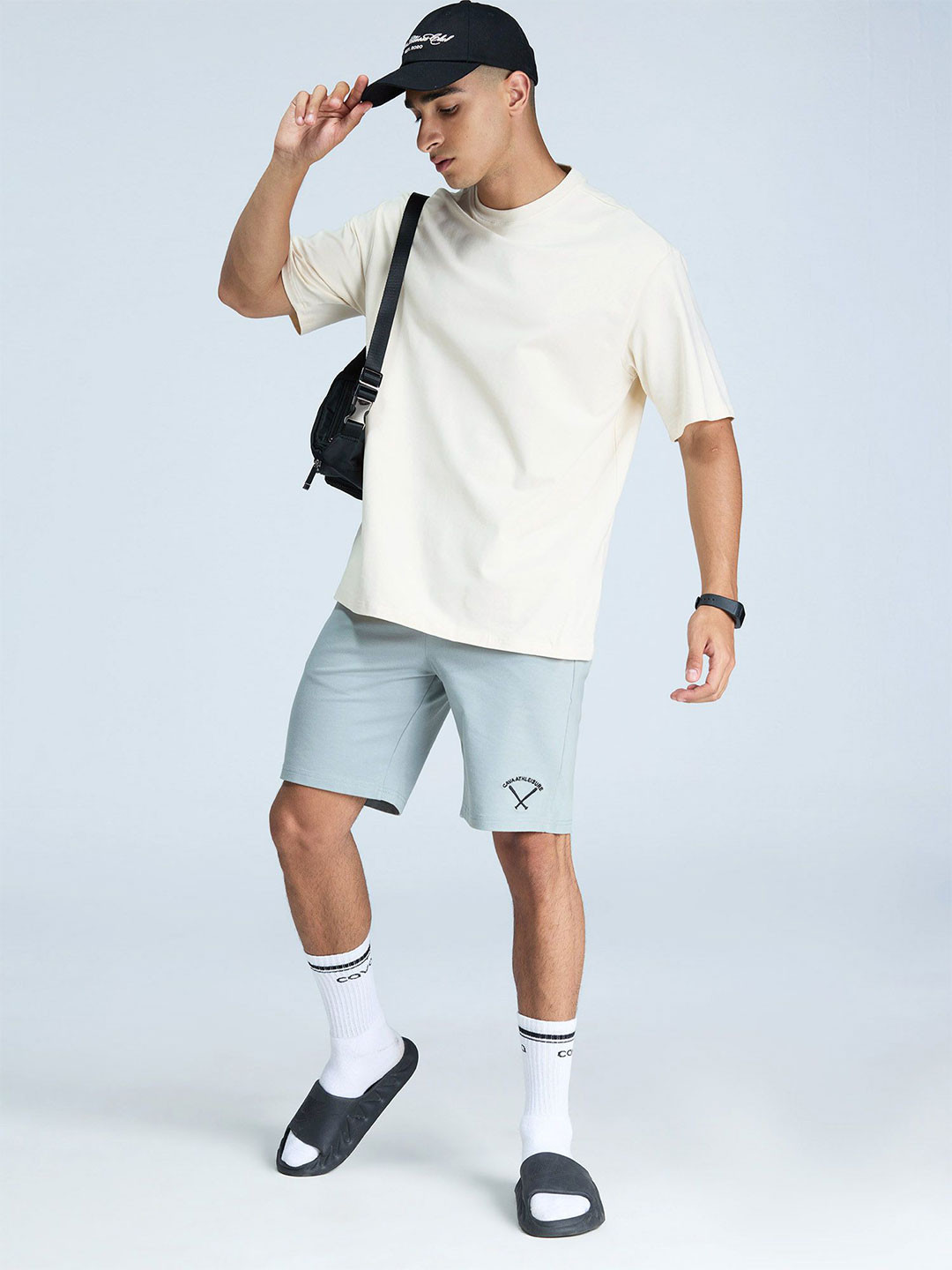 CAVA Cream Solid Oversized T-shirt