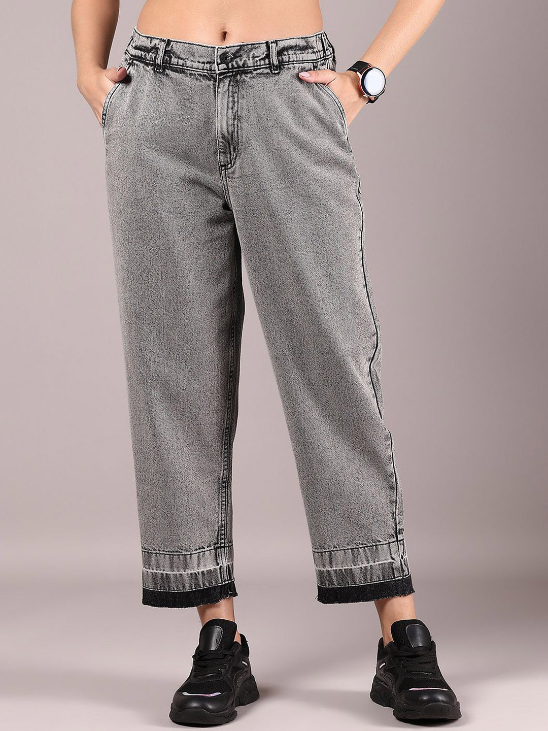 LIMEROAD Women Wide Leg Mid-Rise Light Fade Jeans