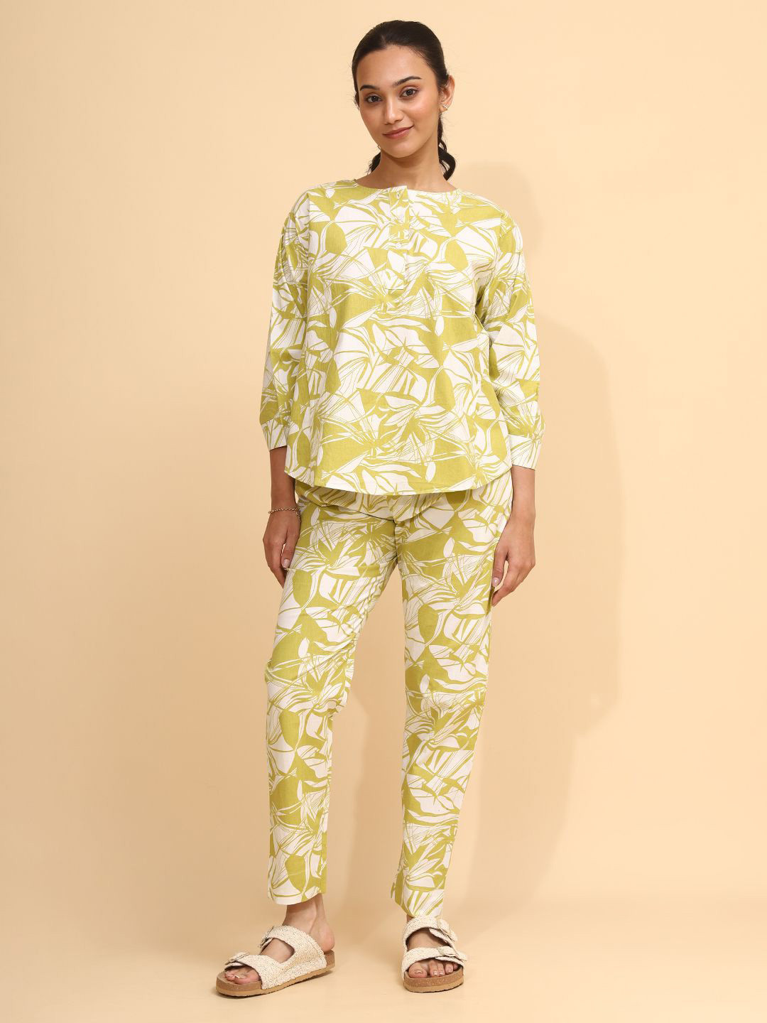 YELLOW BLOOM Women Abstract Printed Pure Cotton Top Pyjamas Night suit