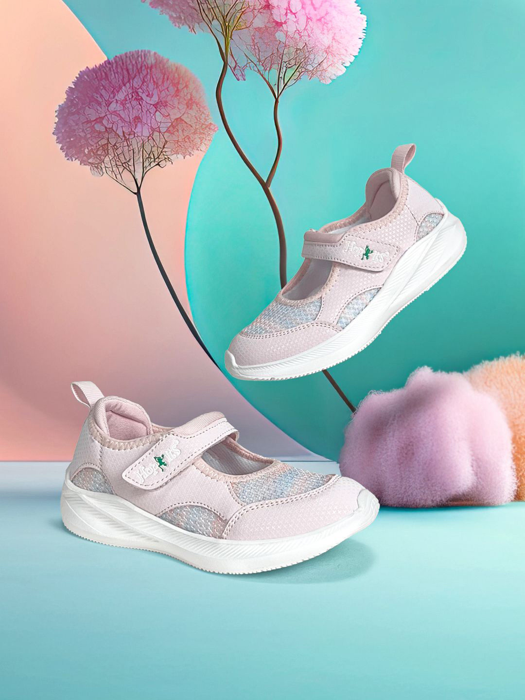 Hopits Girls Pink Colored Printed Slip-On Sneakers