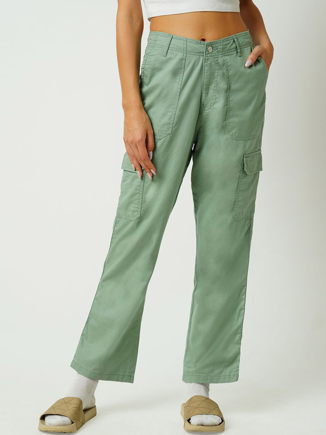 Kraus Jeans Women Relaxed Fit Mid-Rise Cargos Trousers