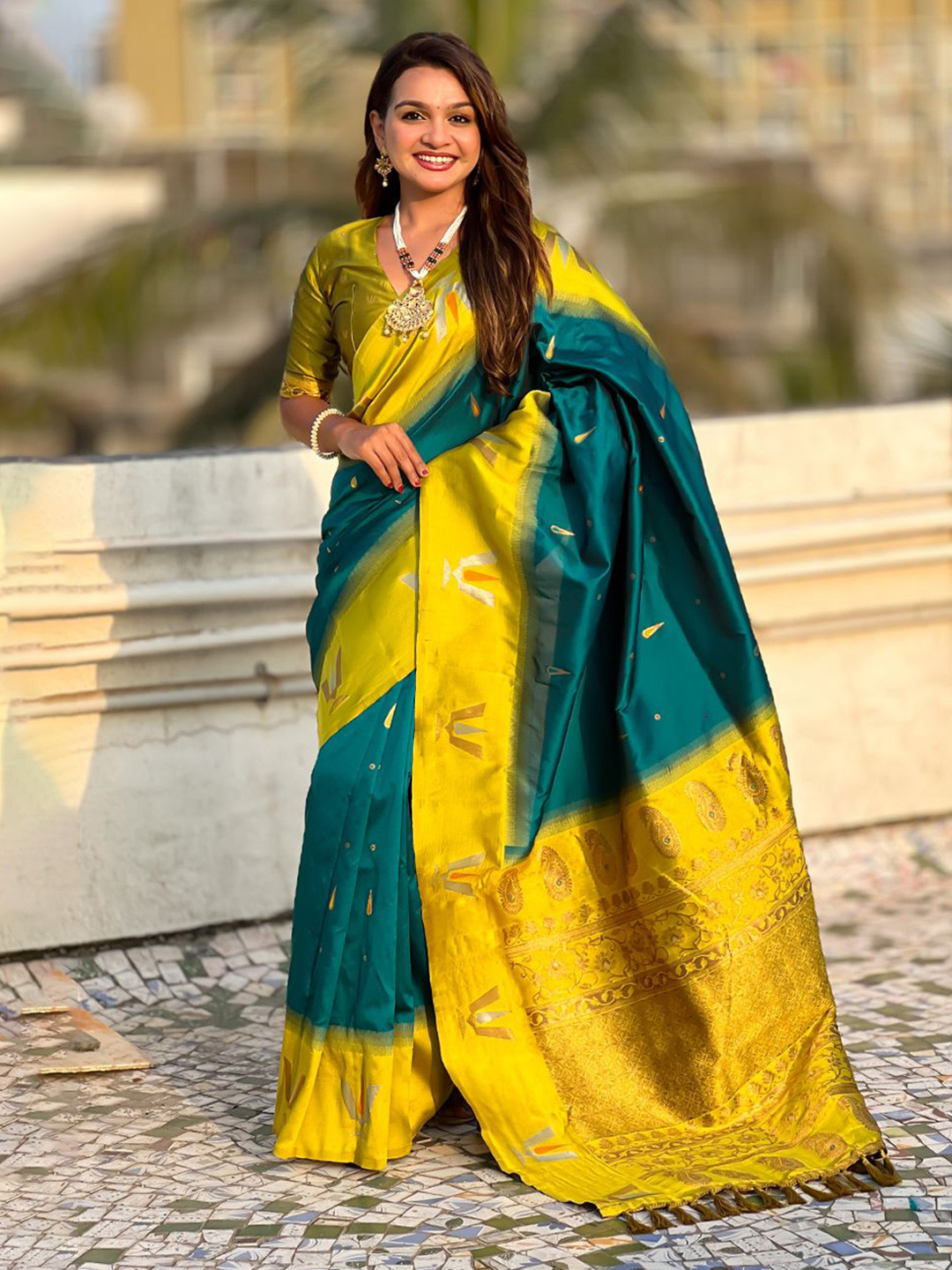 all about you Tilak Woven Design Banarasi Saree