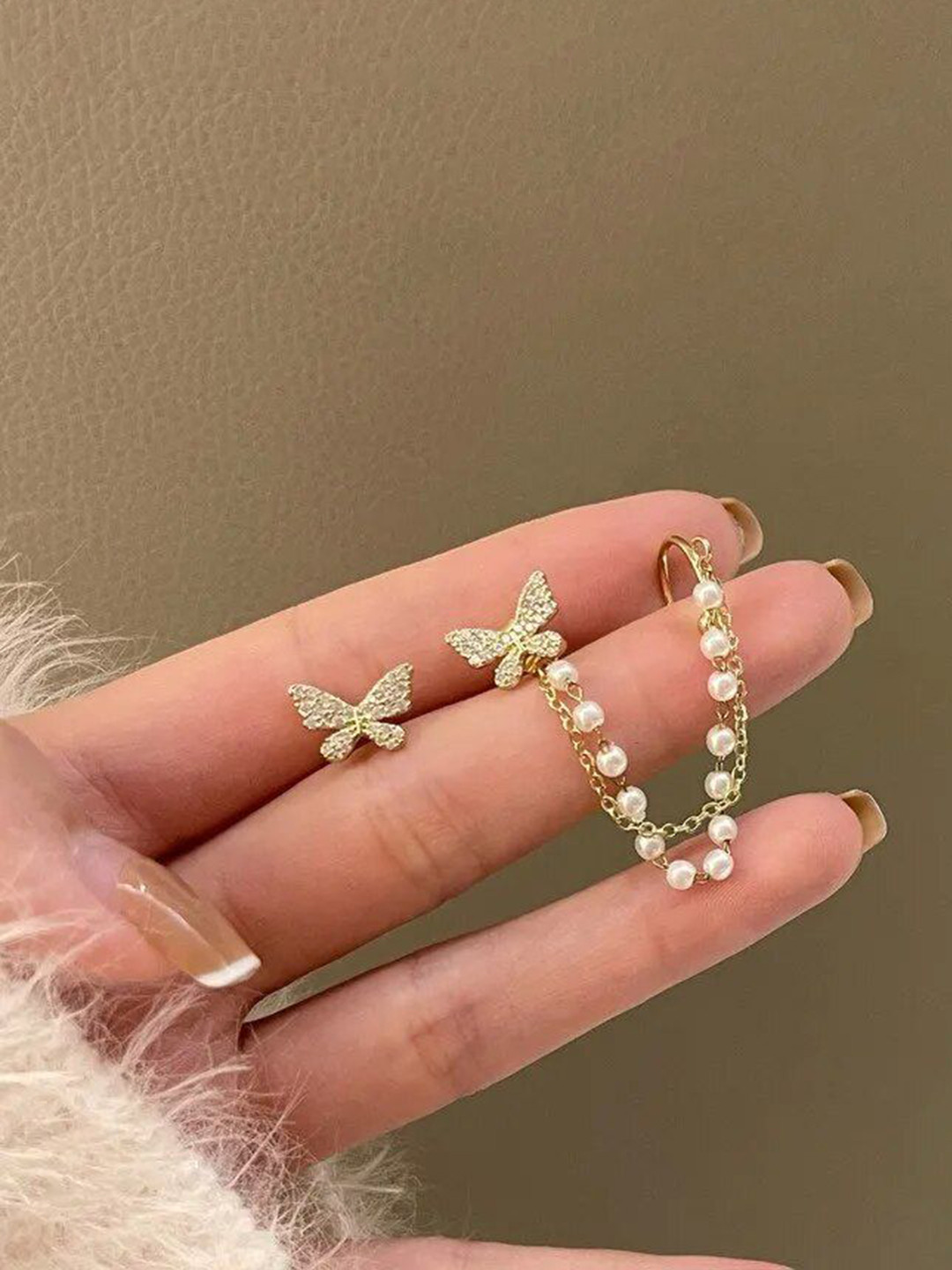kazare Rhodium-Plated has artificial stones and beads Contemporary Ear Cuff
