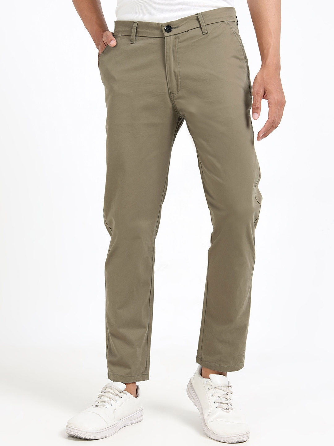 U.S. PITCHERS Men Solid Slim Fit Low-Rise Flat-Front Chinos Trousers