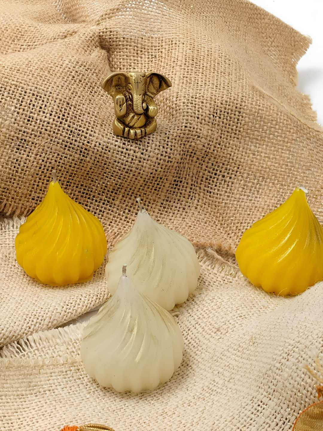 LIGHT JEWELS MODAK MITHAI 6Pcs Smokeless 1 Wick Solid Spiral Regular Tea Light Candles